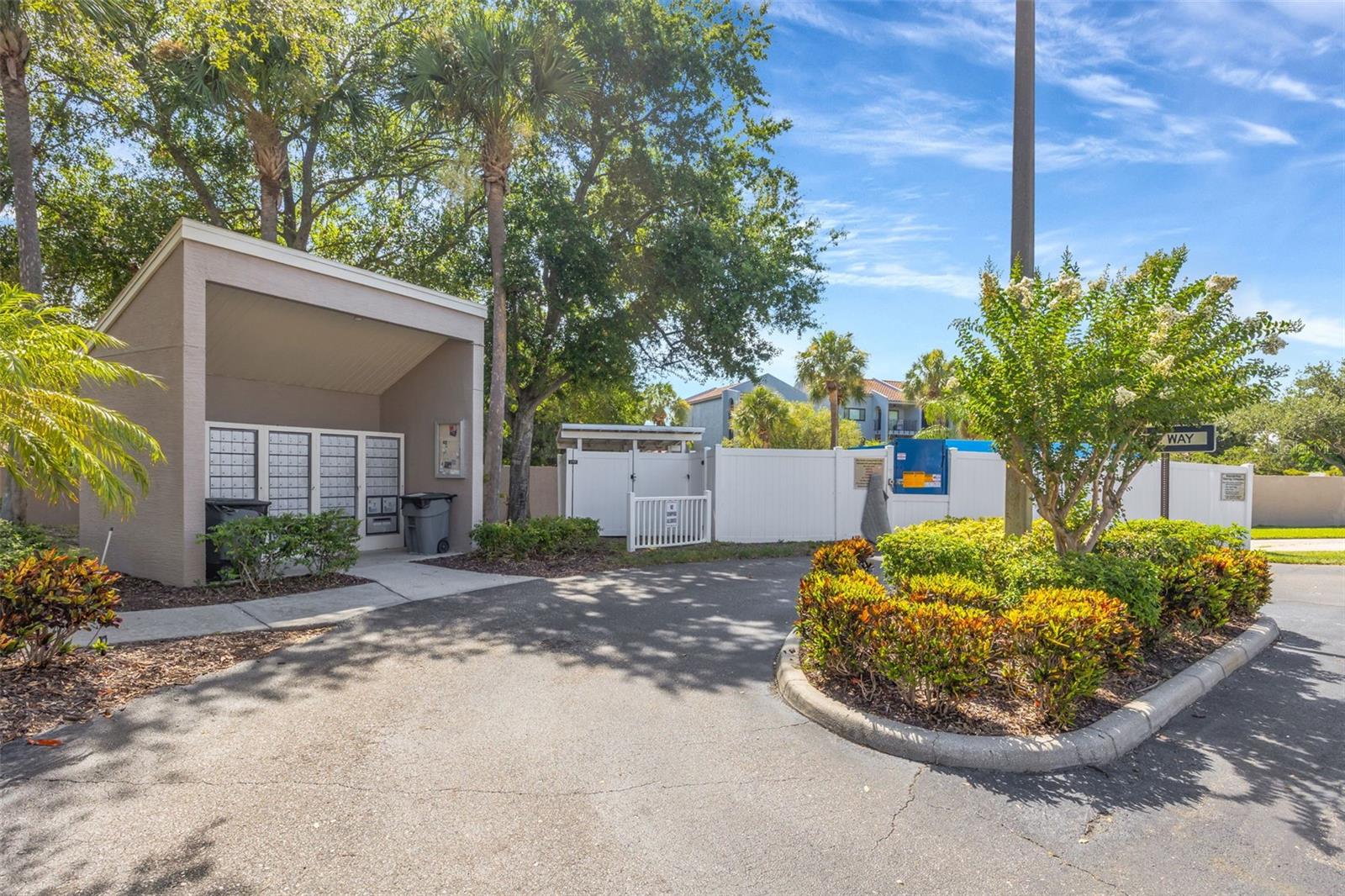 BAYSIDE KEY PH I - Residential Lease