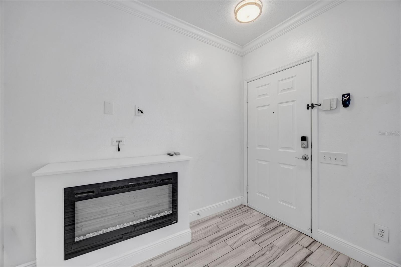 BAYSIDE KEY PH I - Residential Lease