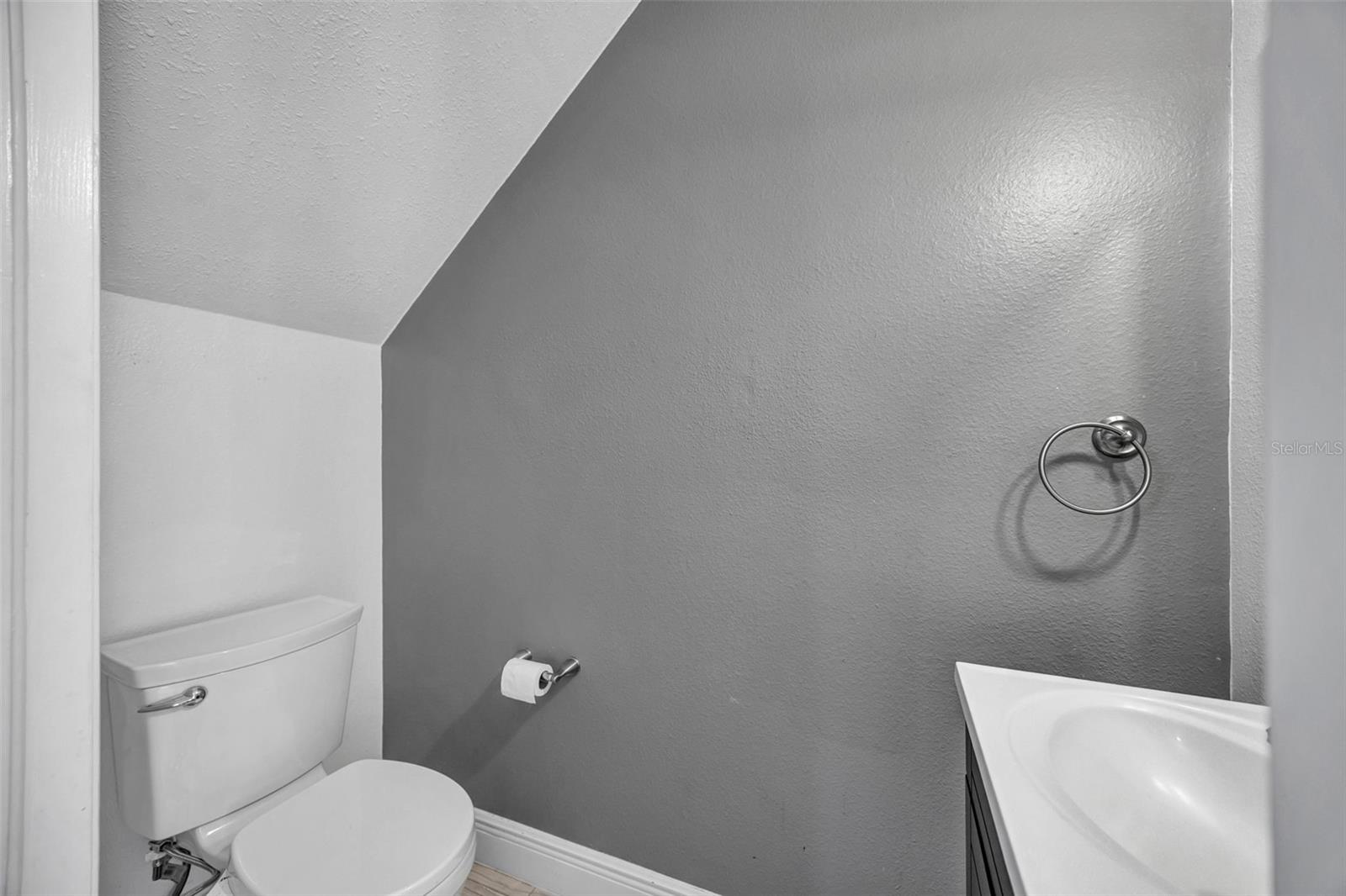 BAYSIDE KEY PH I - Residential Lease