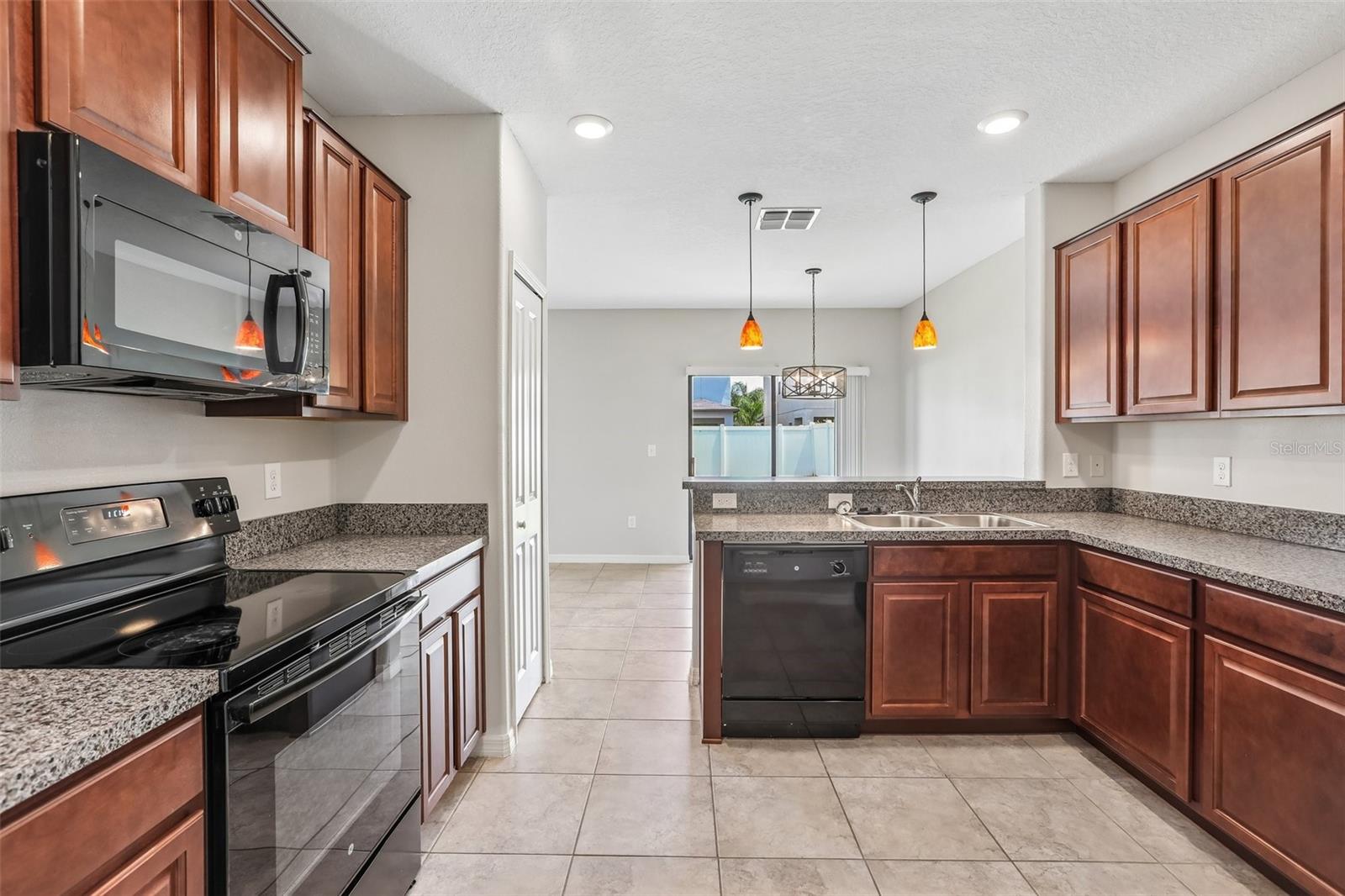 TOUCHSTONE PH 1 - Residential