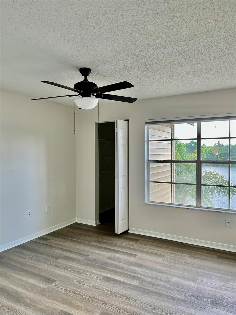 VILLAS AT LAKESIDE CONDO - Residential