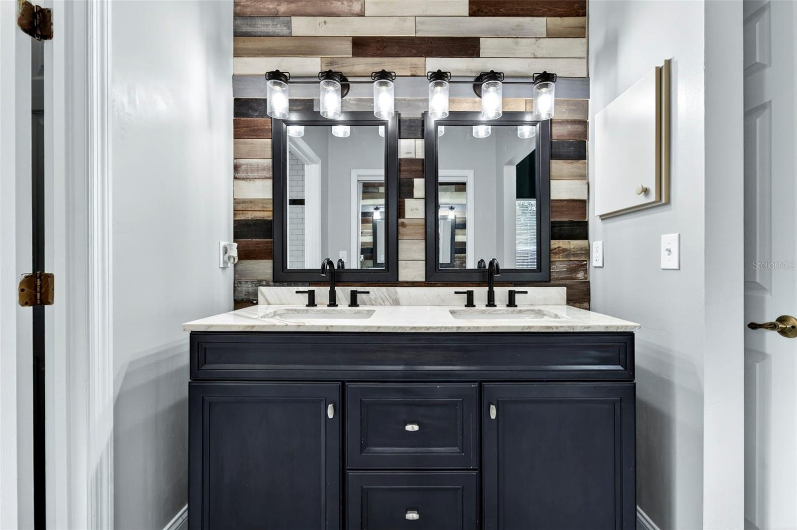 GROVES PH A - Residential