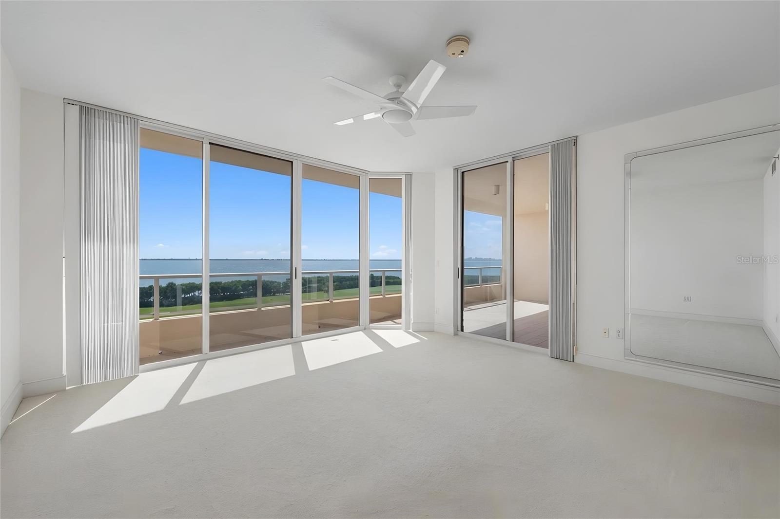 GRAND BAY 1 - Residential