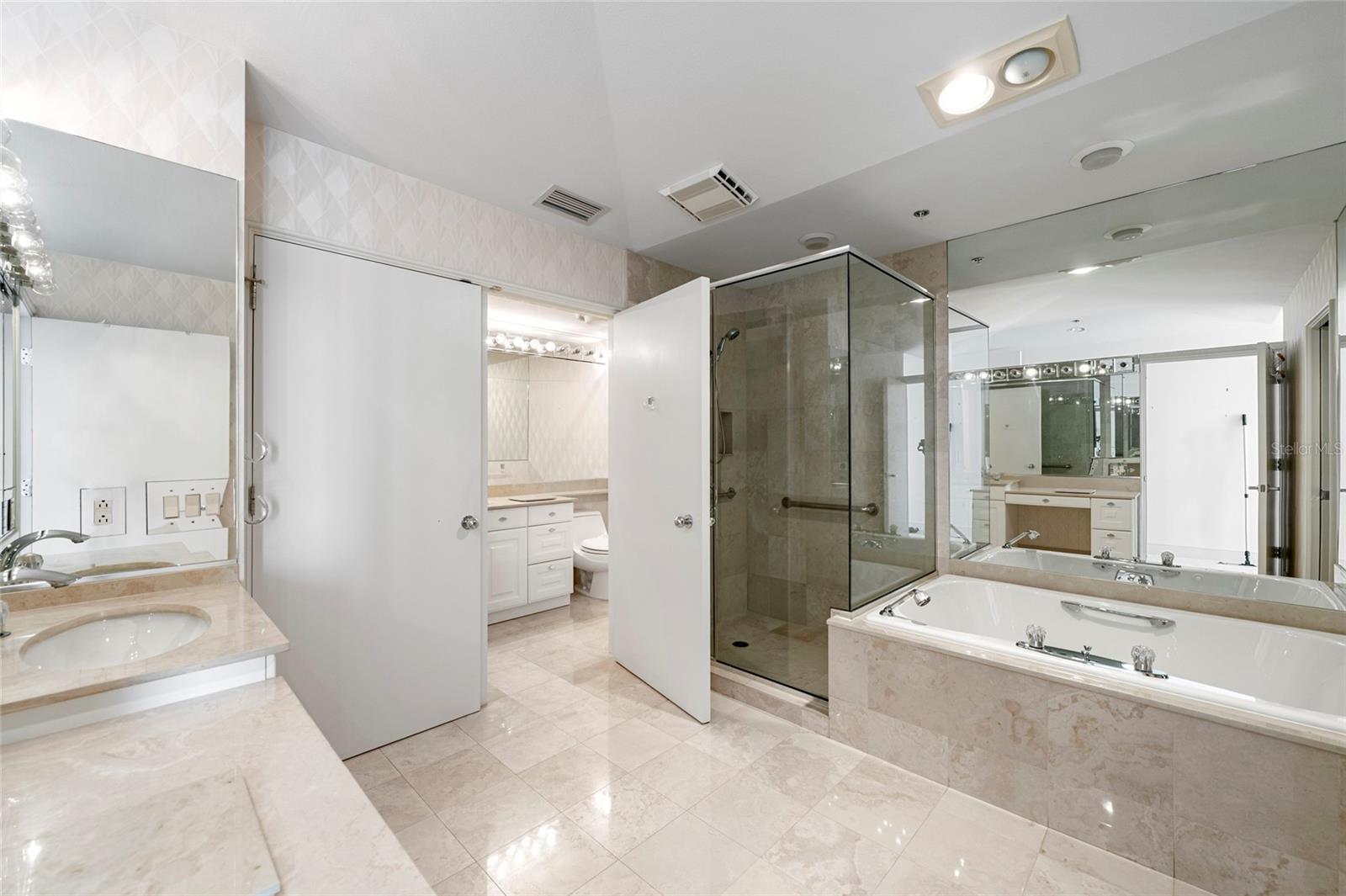 GRAND BAY 1 - Residential