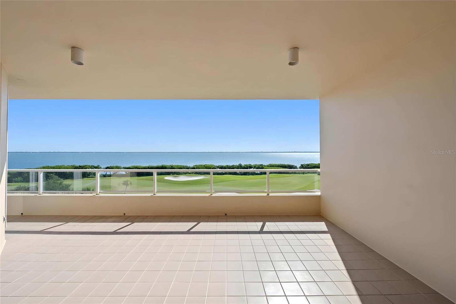 GRAND BAY 1 - Residential