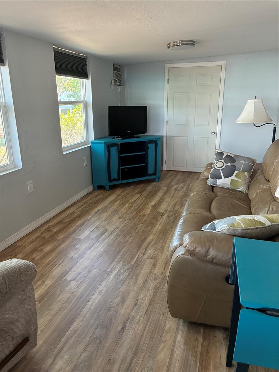GRIFFWOOD CO-OP - Residential