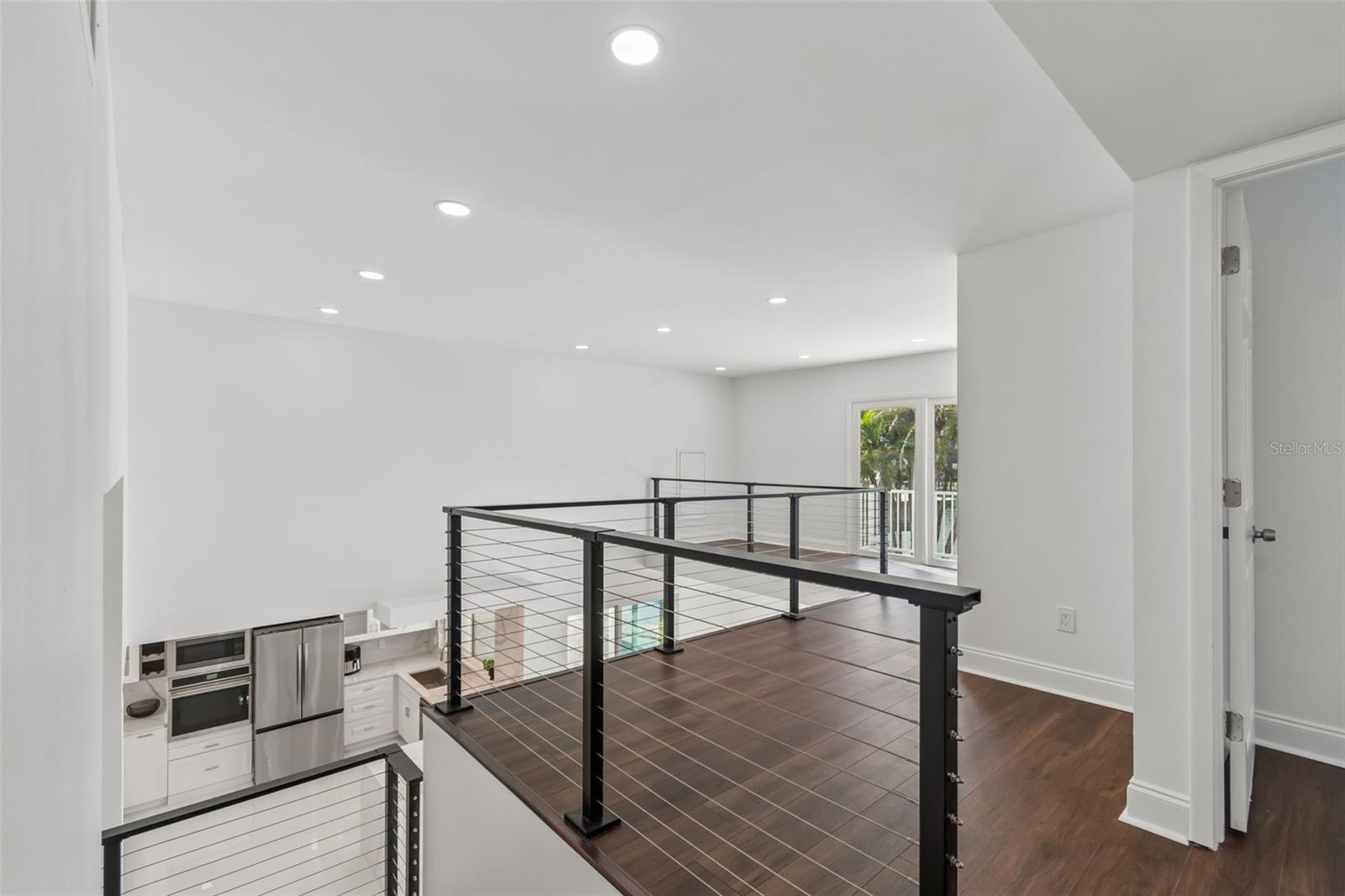 CAPRI ISLE - Residential