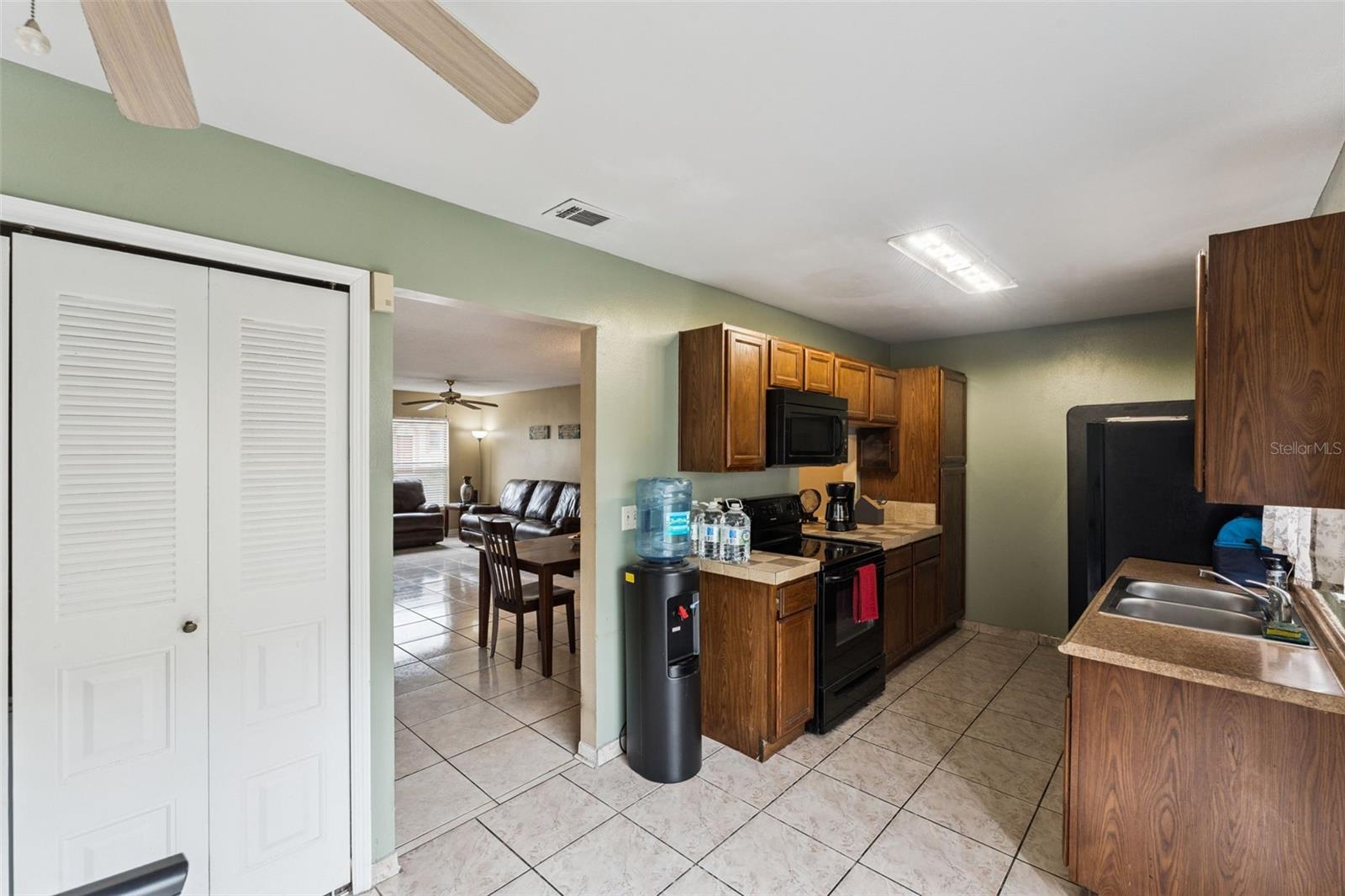 HIDDEN CREEK CONDO PH 04 - Residential