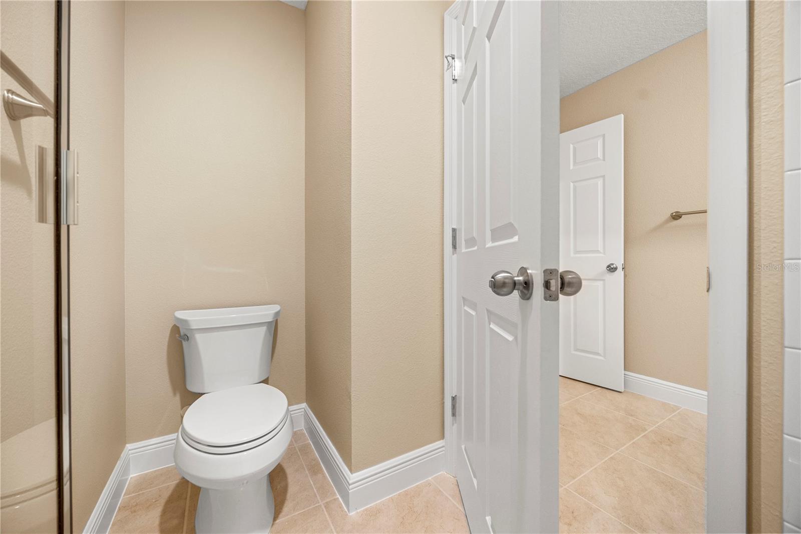 TRINITY LKS PH 4 - Residential Lease