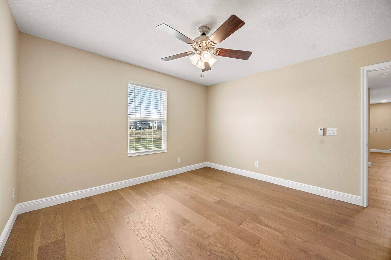 TRINITY LKS PH 4 - Residential Lease