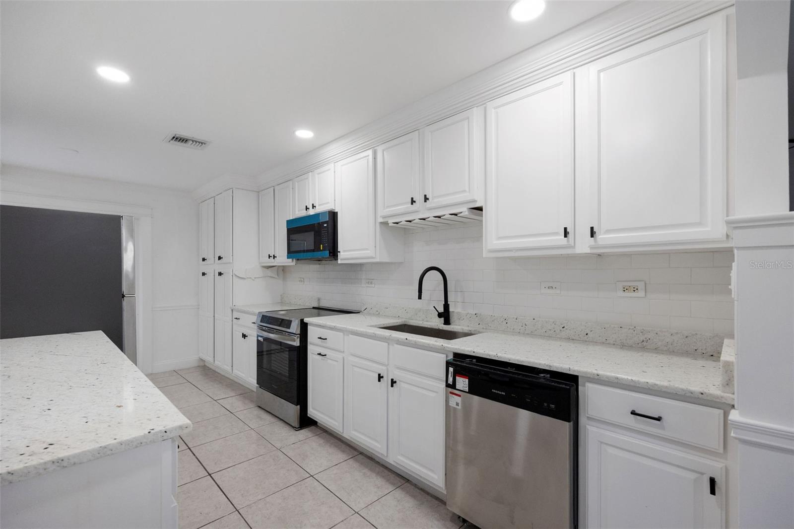 SEBASTIAN HIGHLANDS - Residential