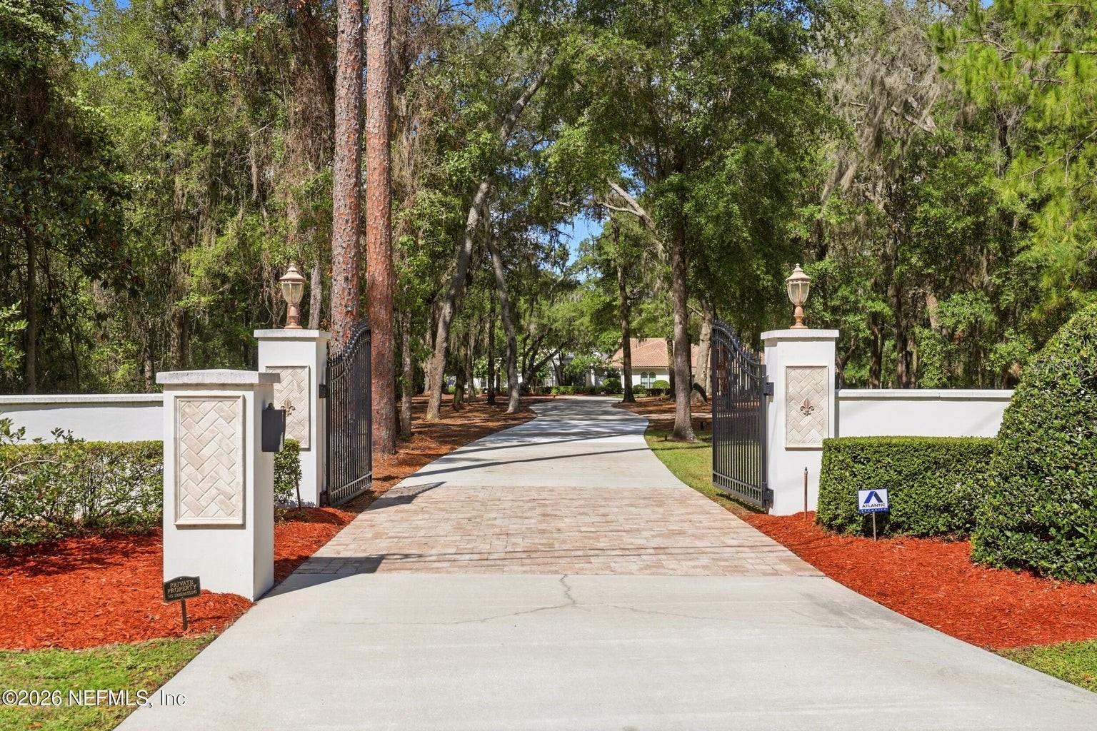 THOMAS TRAVERS GRANT - Residential