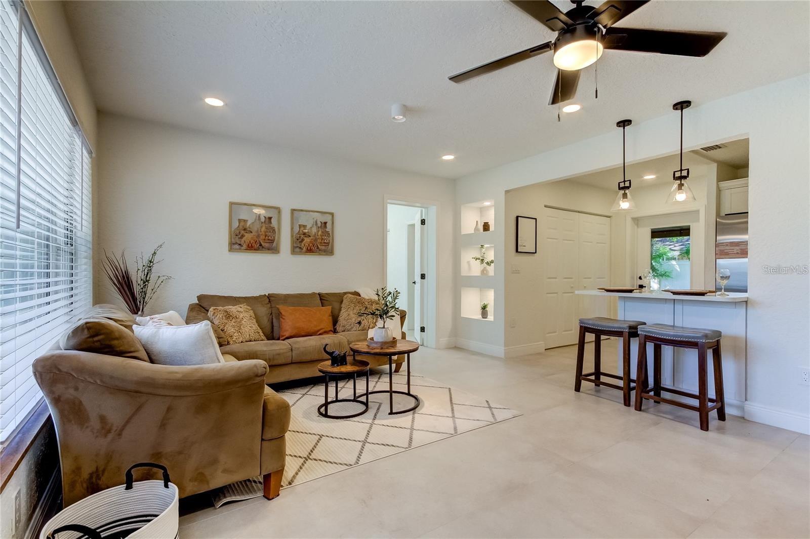 SEMINOLE LAKE VILLAGE 1ST ADD - Residential