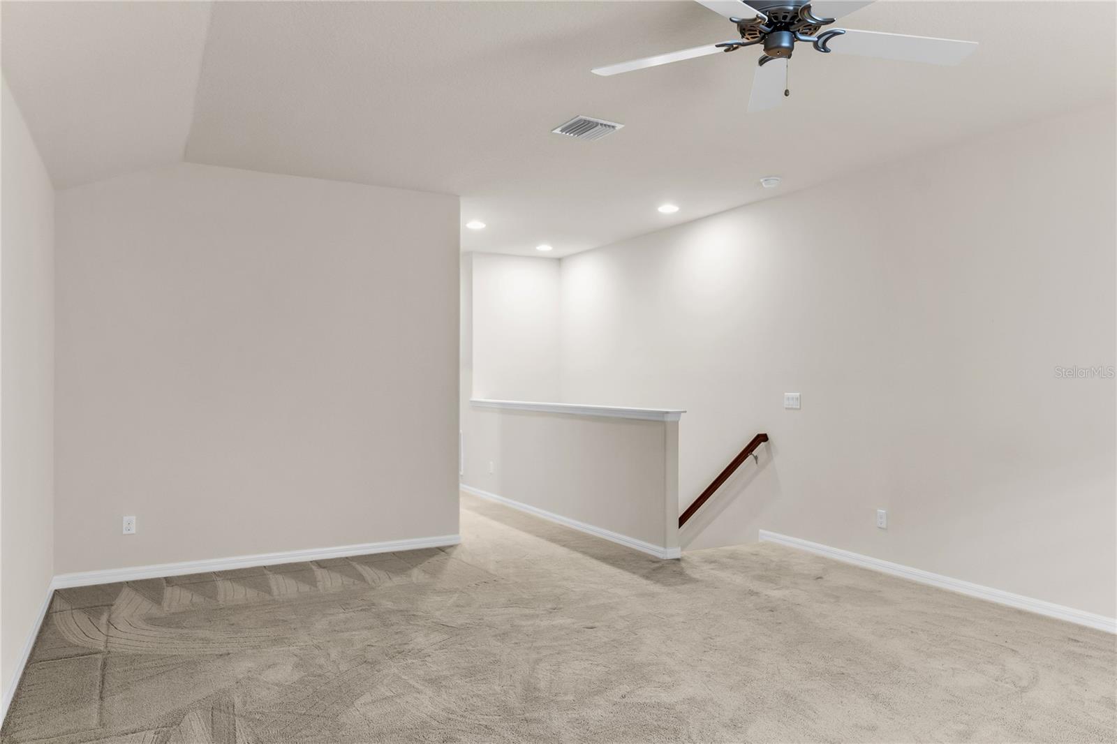 LAKEVIEW POINTE AT HORIZON WEST - Residential