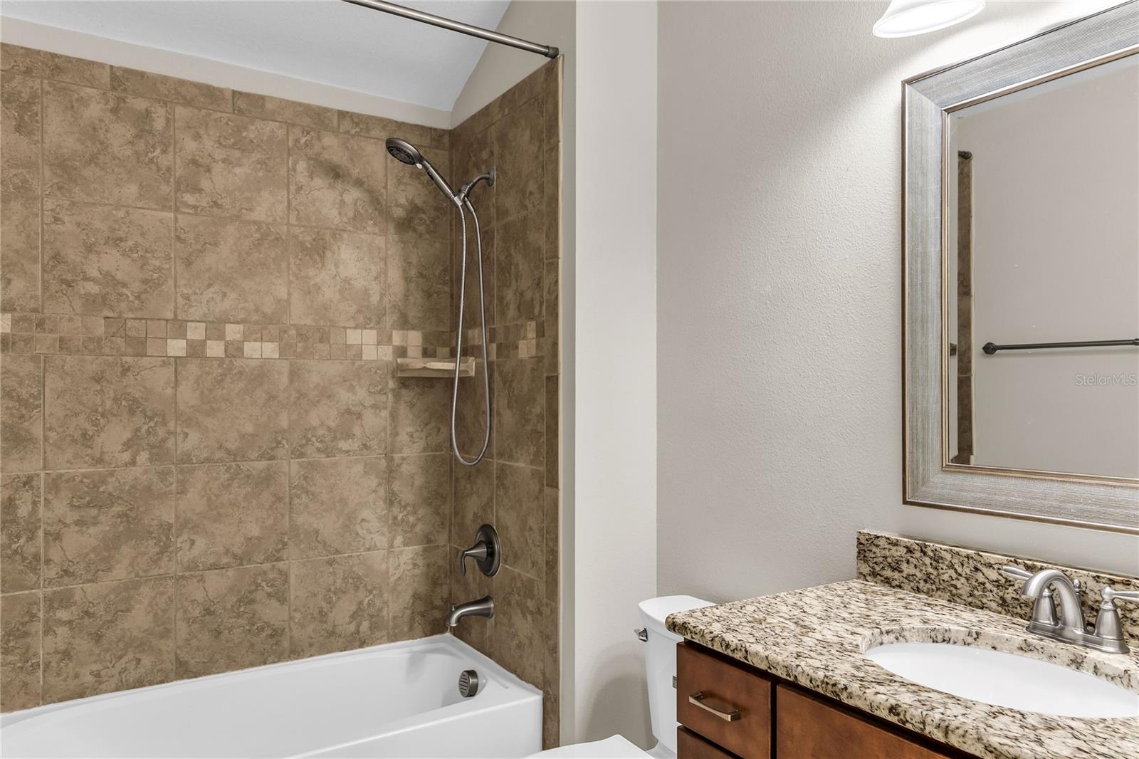 LAKEVIEW POINTE AT HORIZON WEST - Residential