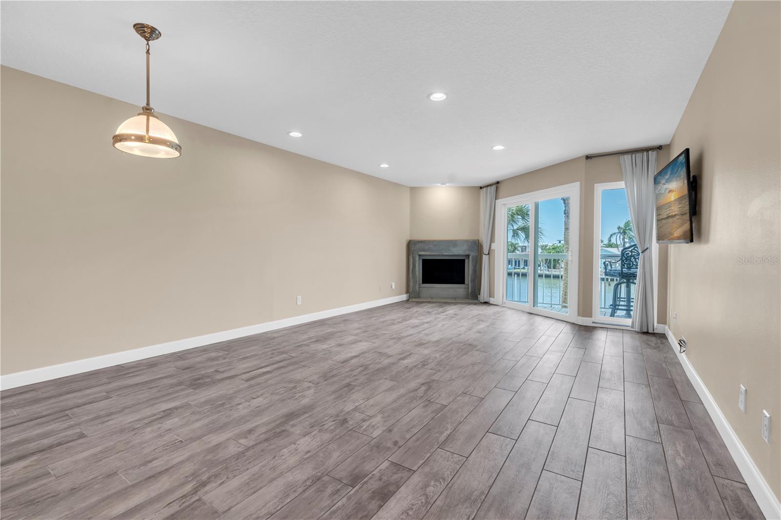 SUNSET BAY INDIAN ROCKS BEACH - Residential