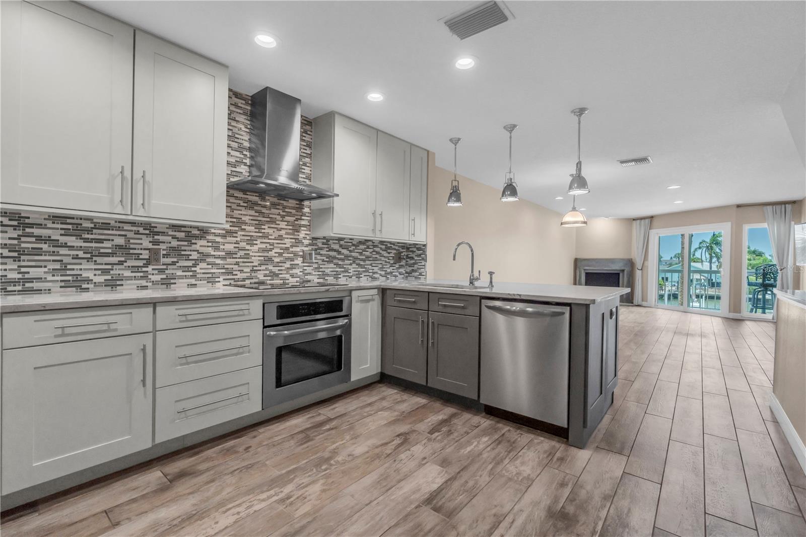 SUNSET BAY INDIAN ROCKS BEACH - Residential