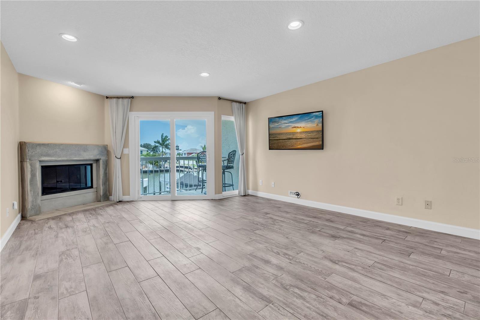 SUNSET BAY INDIAN ROCKS BEACH - Residential
