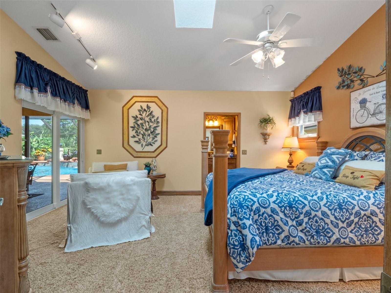 WOLFBRANCH ESTATES - Residential