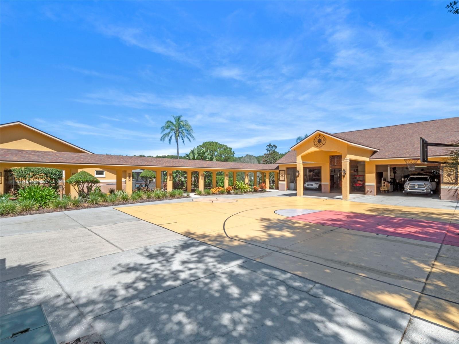WOLFBRANCH ESTATES - Residential