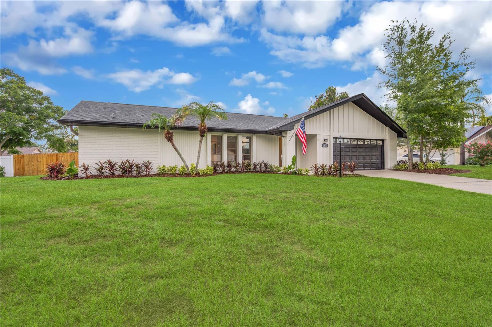 HUNTERS COVE UNIT 1 - Residential