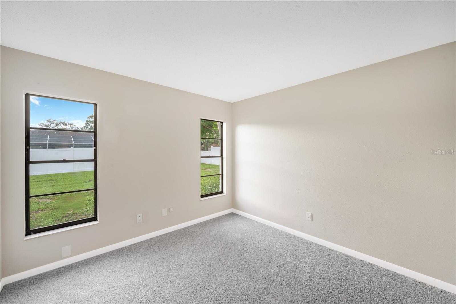 HUNTERS COVE UNIT 1 - Residential