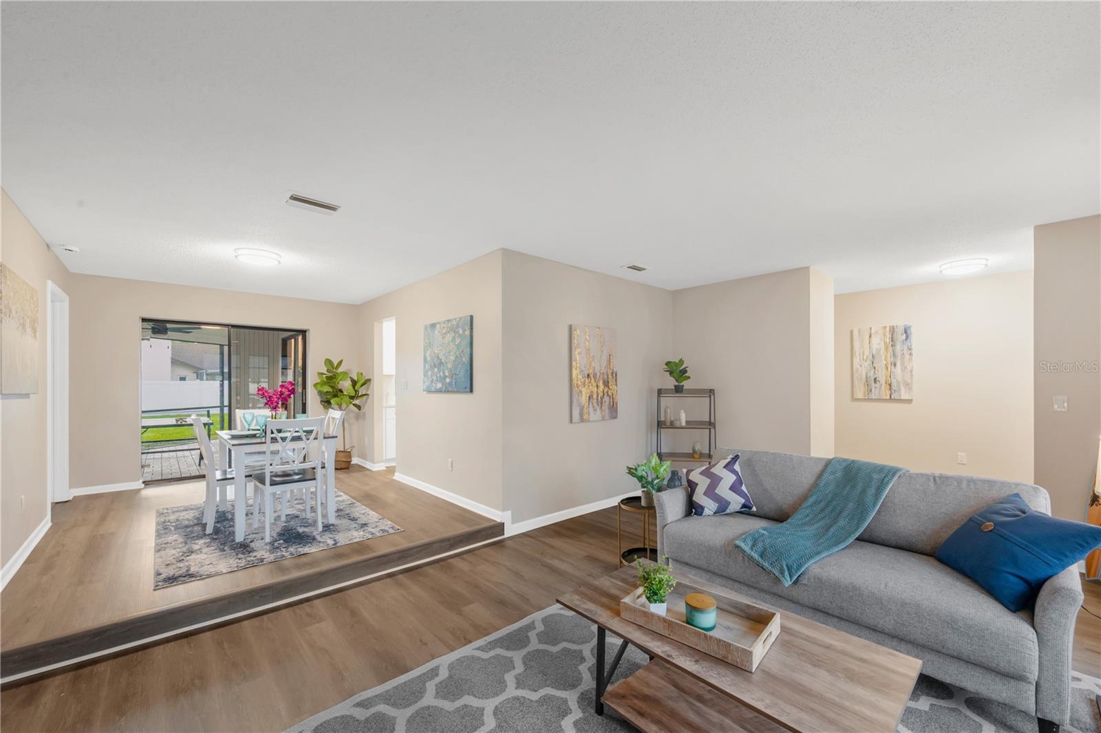 HUNTERS COVE UNIT 1 - Residential