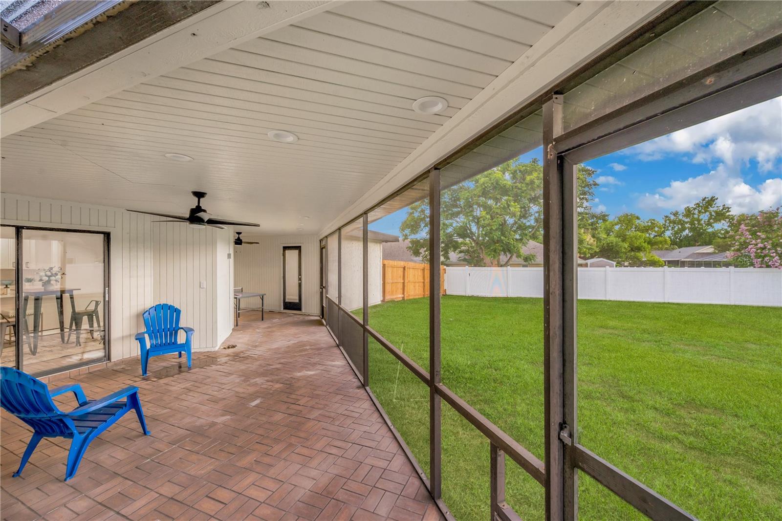 HUNTERS COVE UNIT 1 - Residential