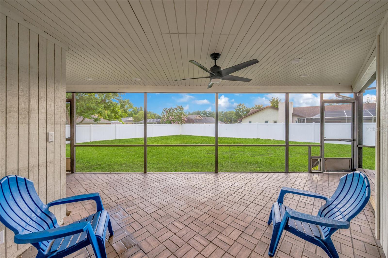HUNTERS COVE UNIT 1 - Residential