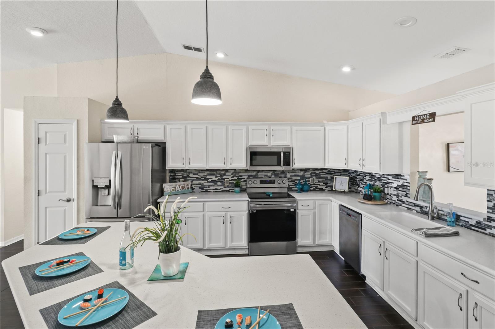 GRAND PINES EAST PH 02 - Residential