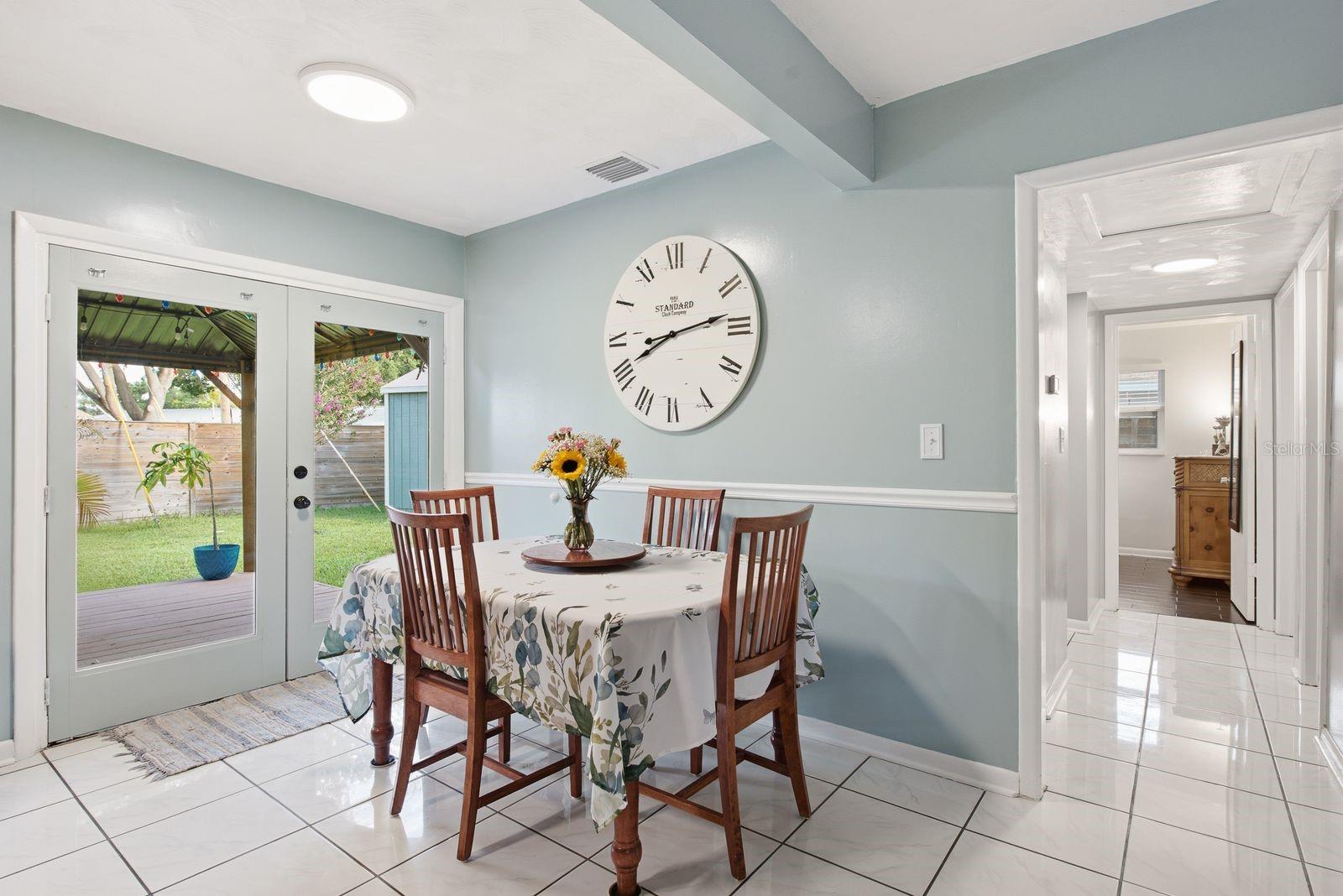 WESTGATE MANOR 1ST ADD - Residential