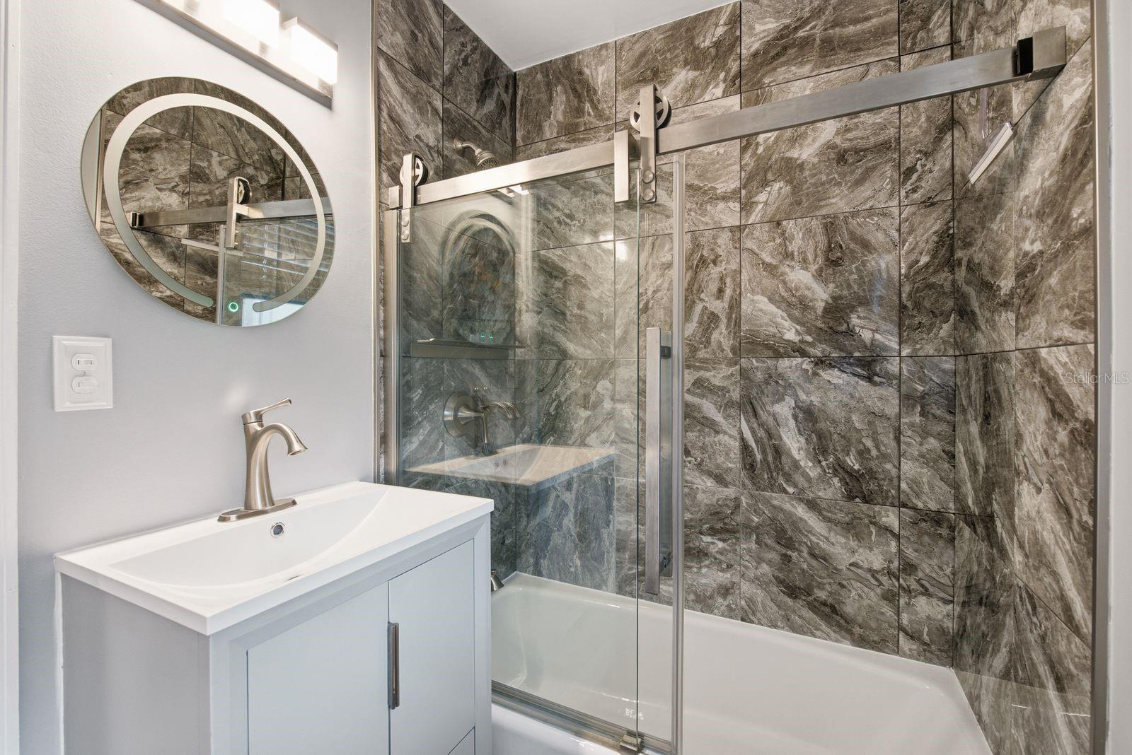 WESTGATE MANOR 1ST ADD - Residential