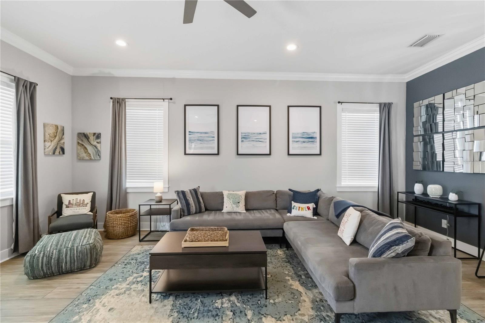 NORTH KENWOOD - Residential