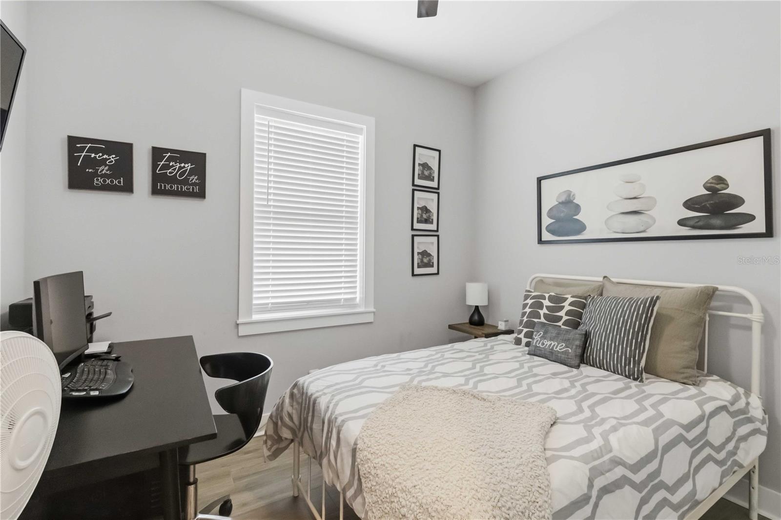 NORTH KENWOOD - Residential