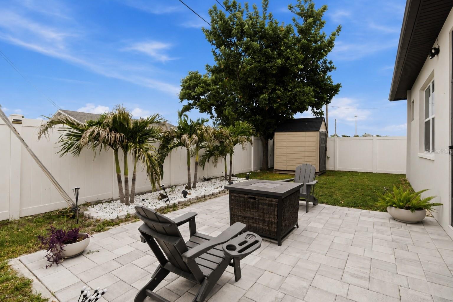 NORTH KENWOOD - Residential
