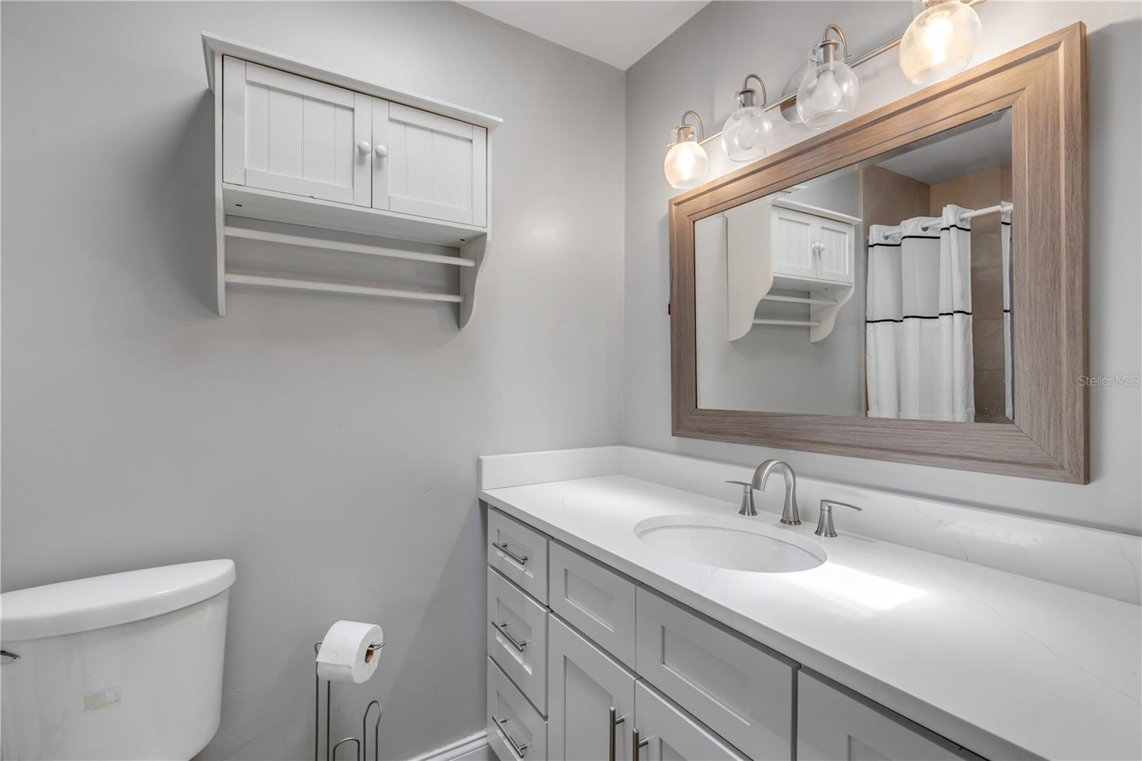 BEACON WOODS UNIT 05 - Residential