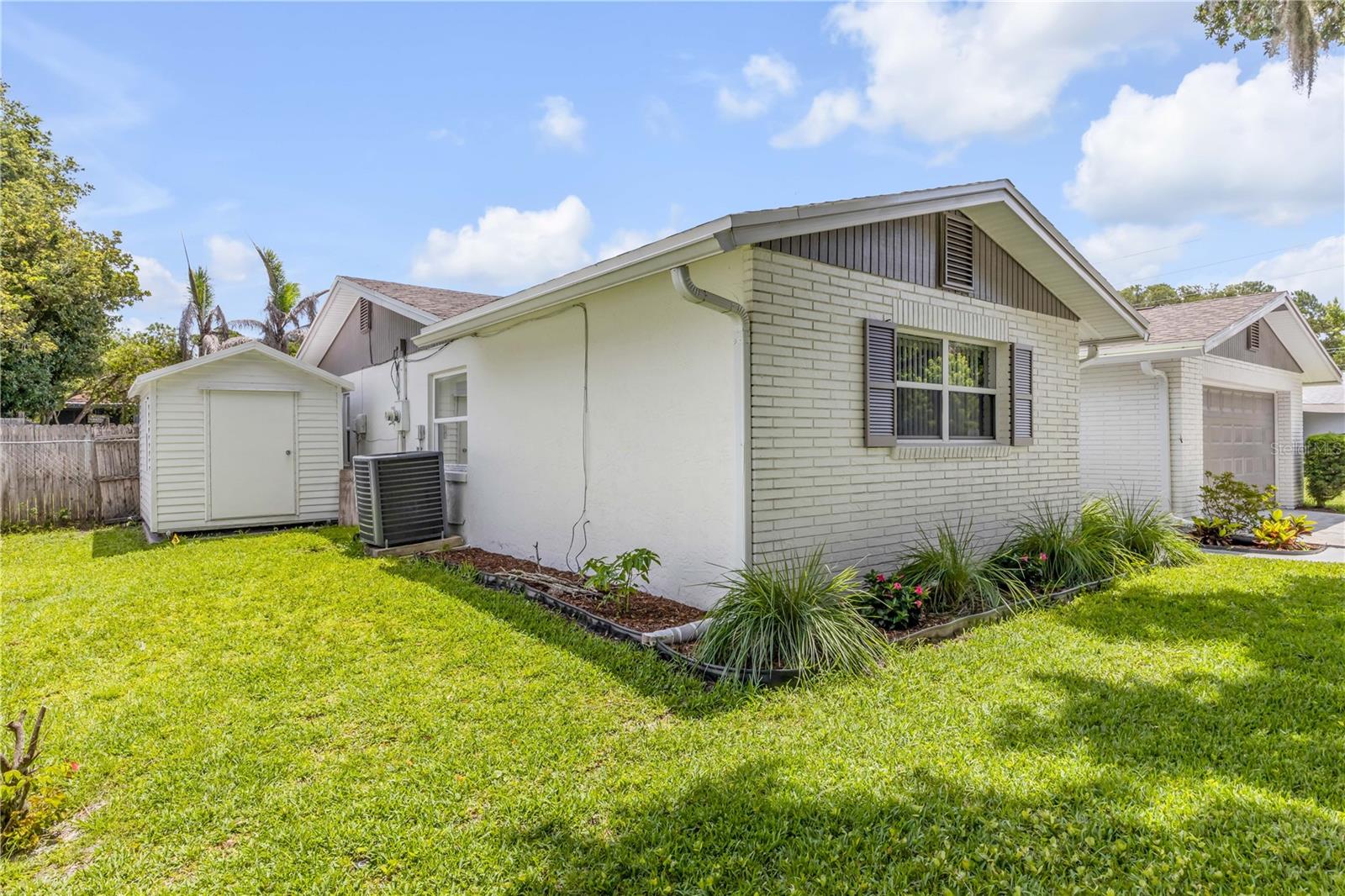 BEACON WOODS UNIT 05 - Residential