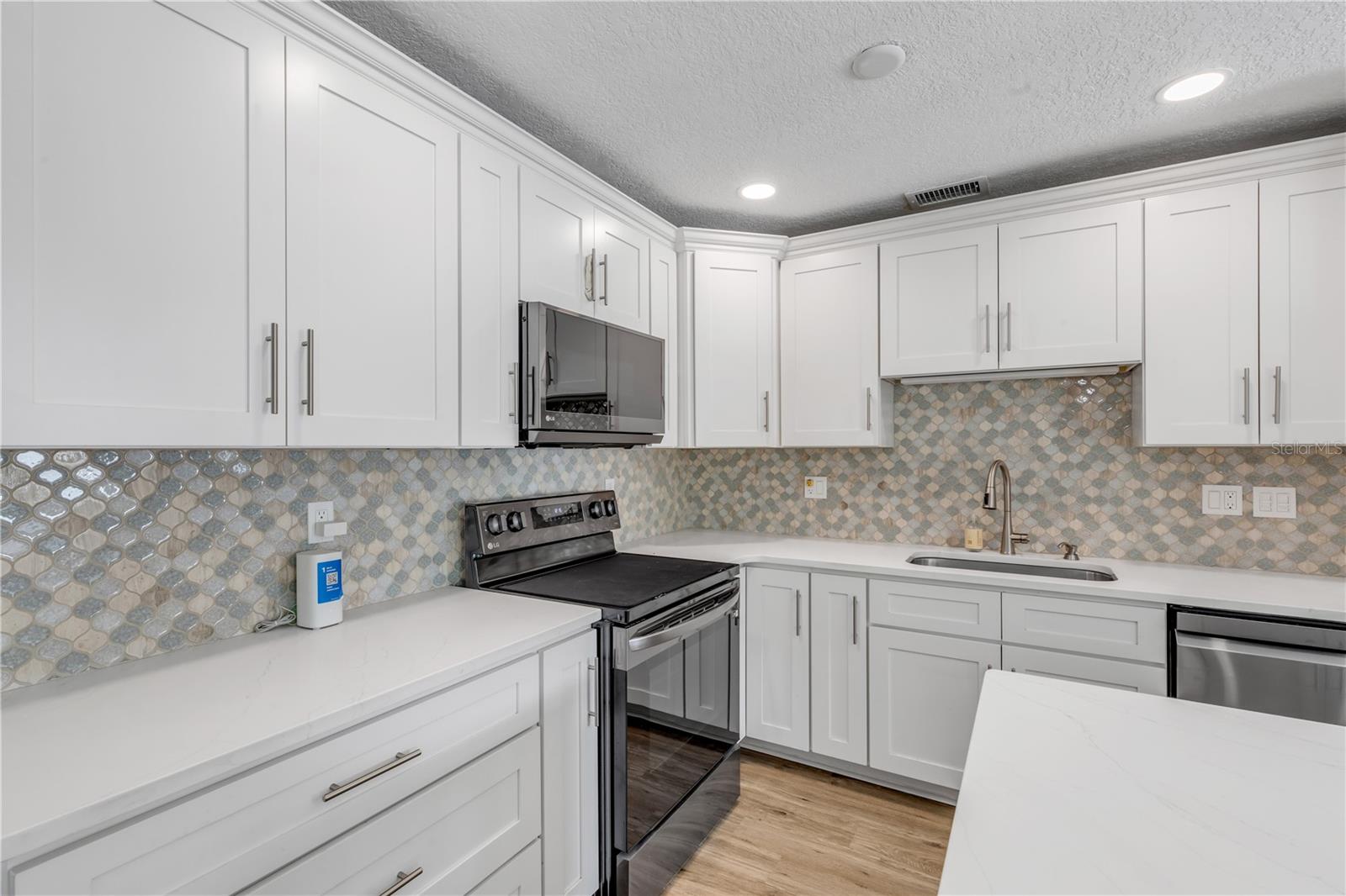 BEACON WOODS UNIT 05 - Residential