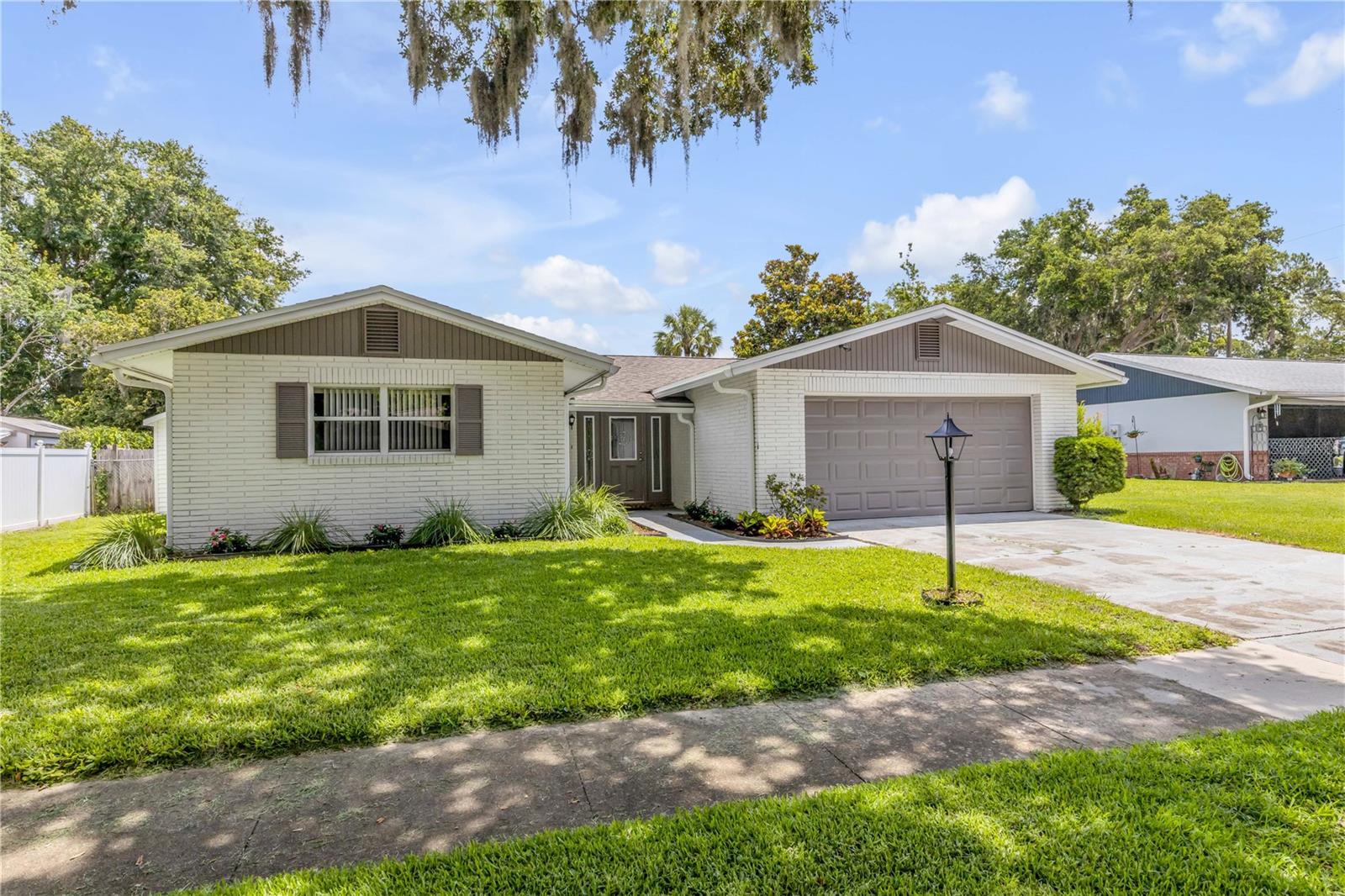 BEACON WOODS UNIT 05 - Residential