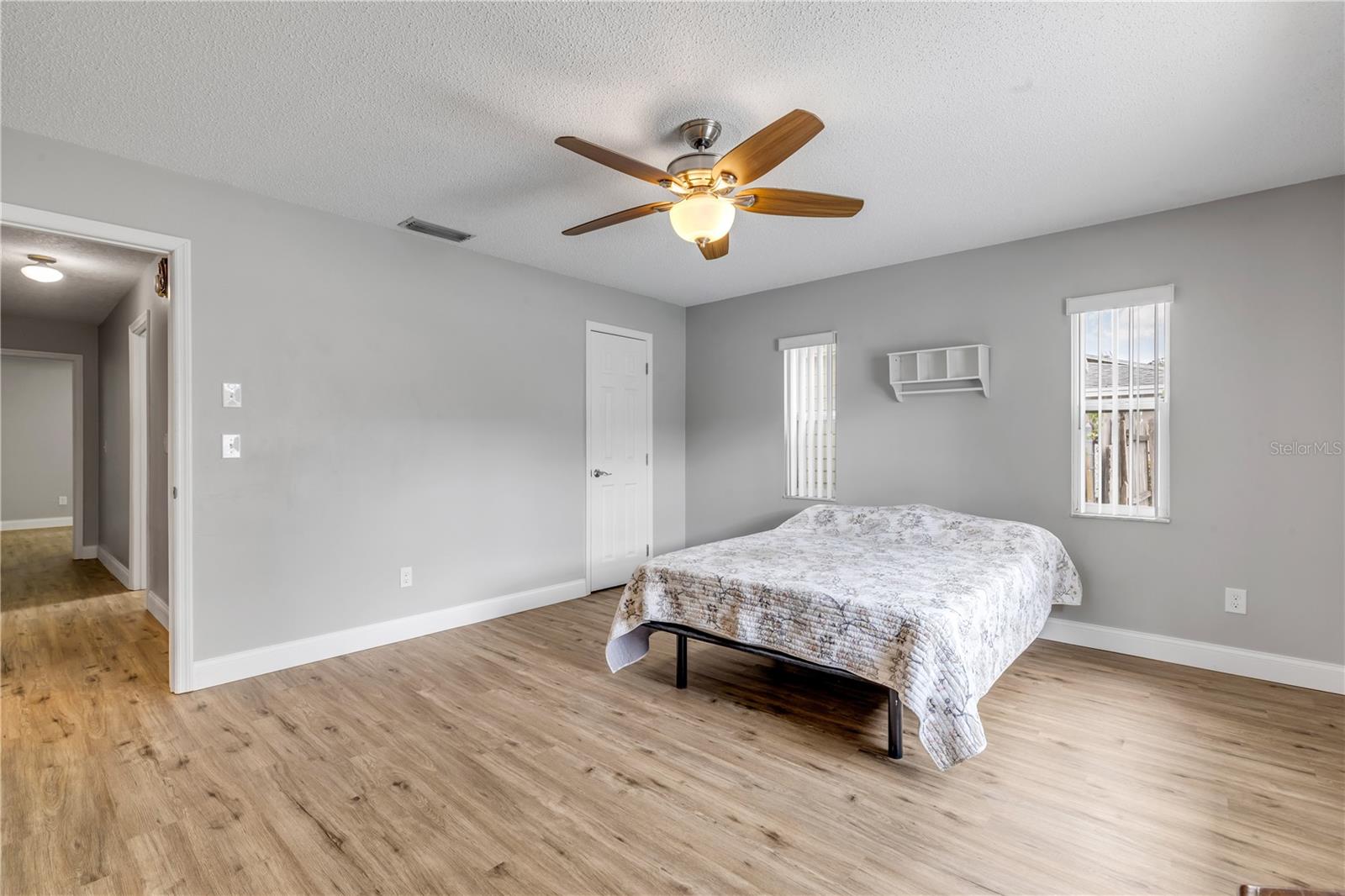 BEACON WOODS UNIT 05 - Residential