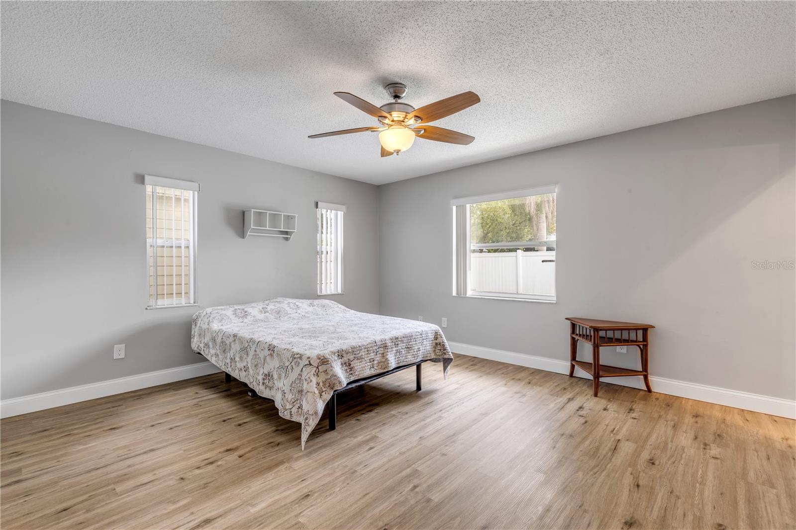 BEACON WOODS UNIT 05 - Residential