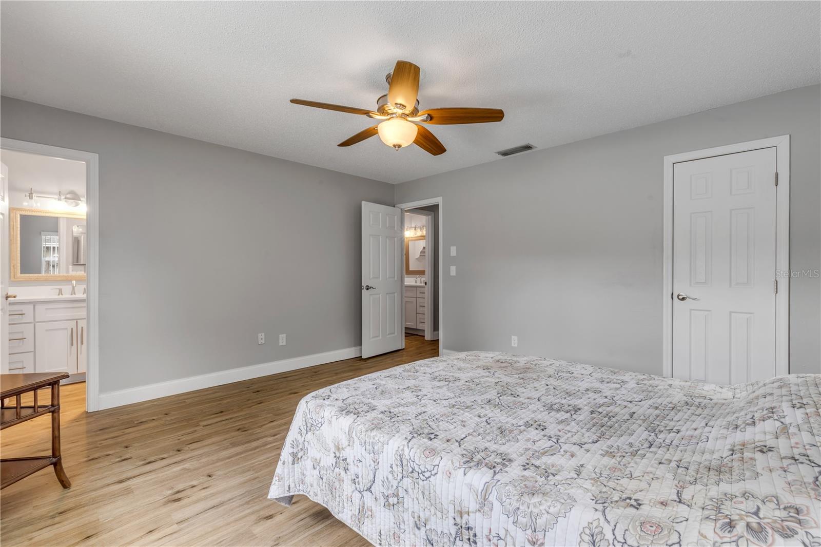 BEACON WOODS UNIT 05 - Residential