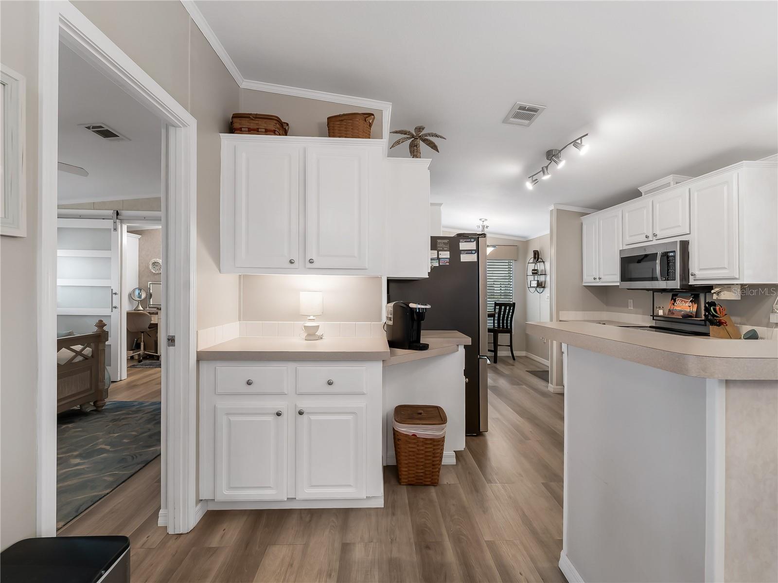 PORT CHARLOTTE VILLAGE MHP - Residential