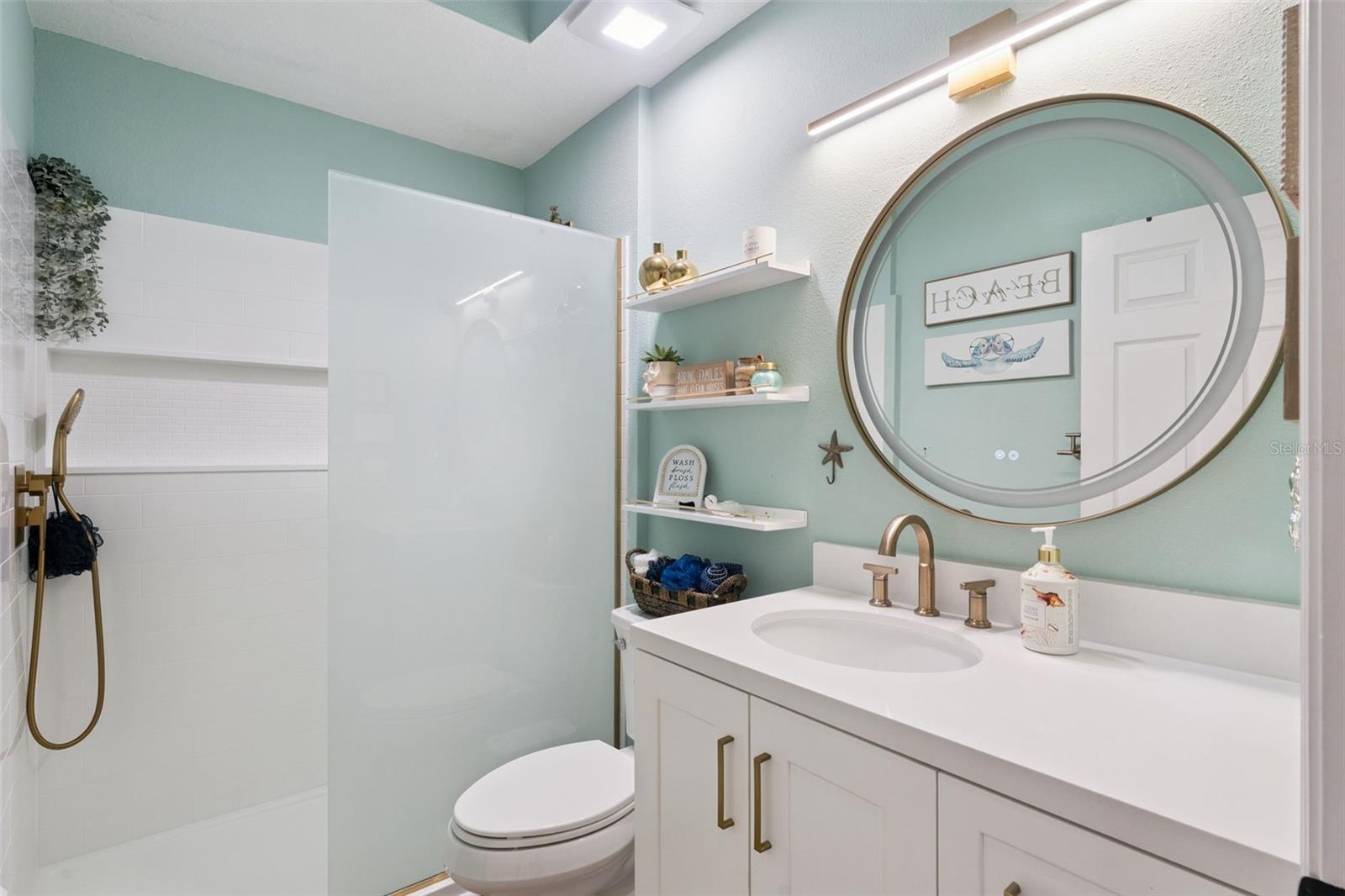 DIAMOND COVE - Residential