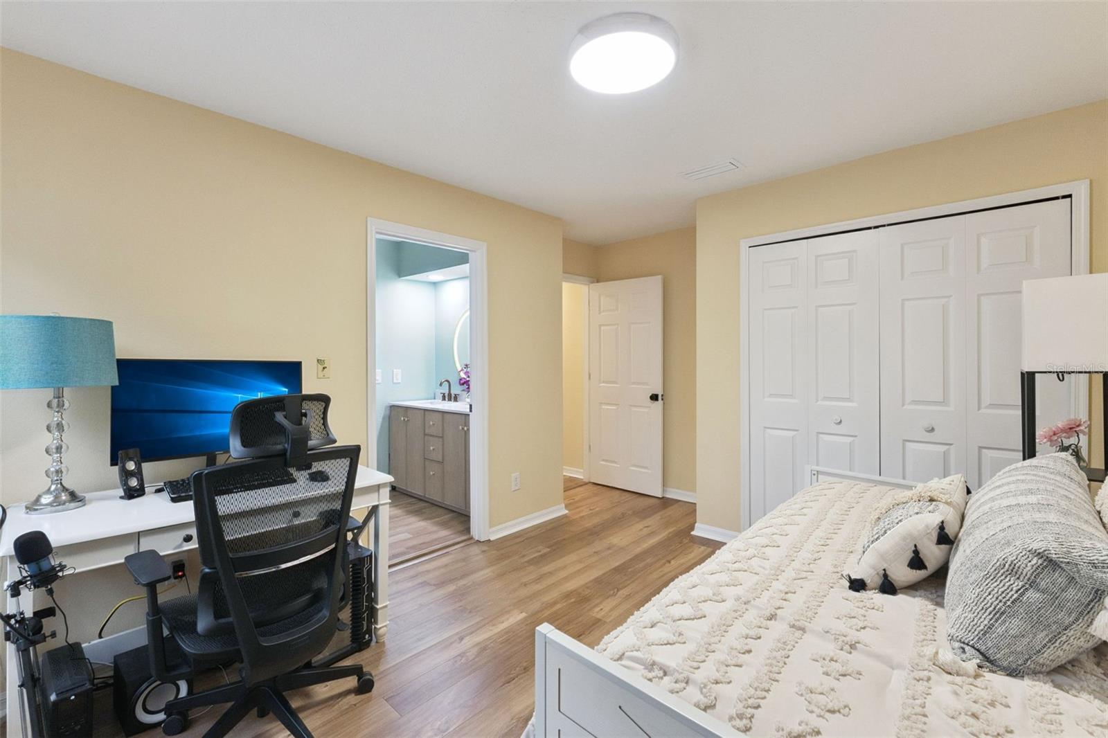 DIAMOND COVE - Residential