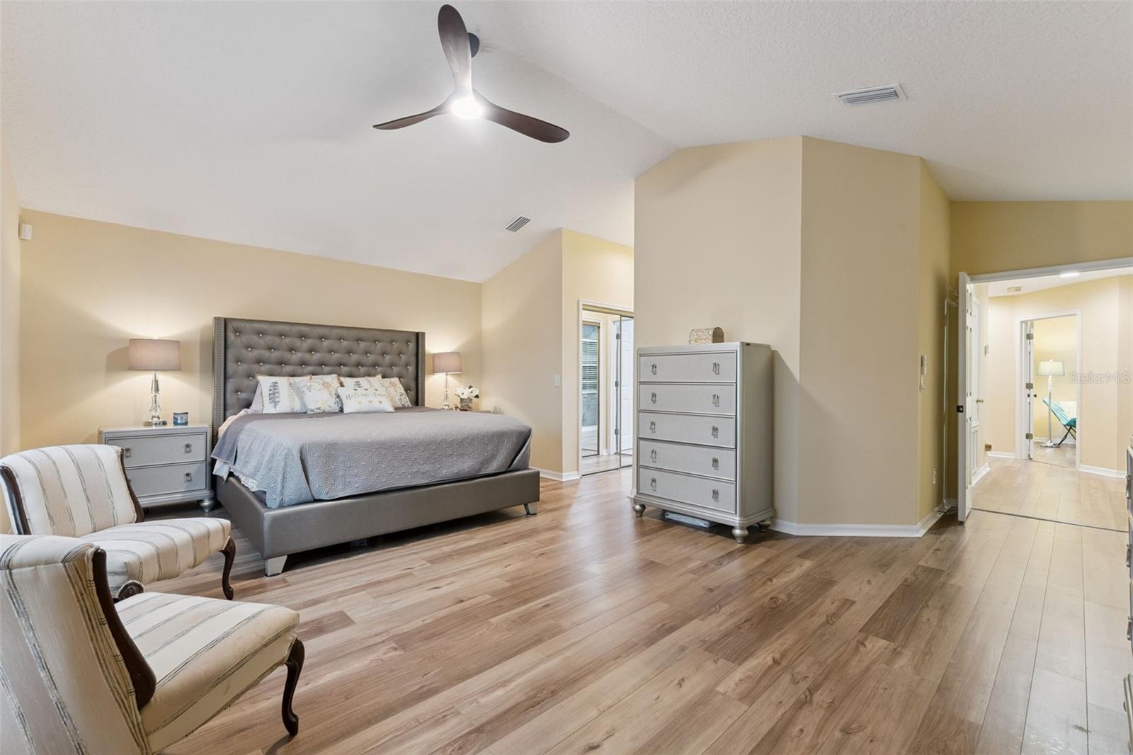 DIAMOND COVE - Residential