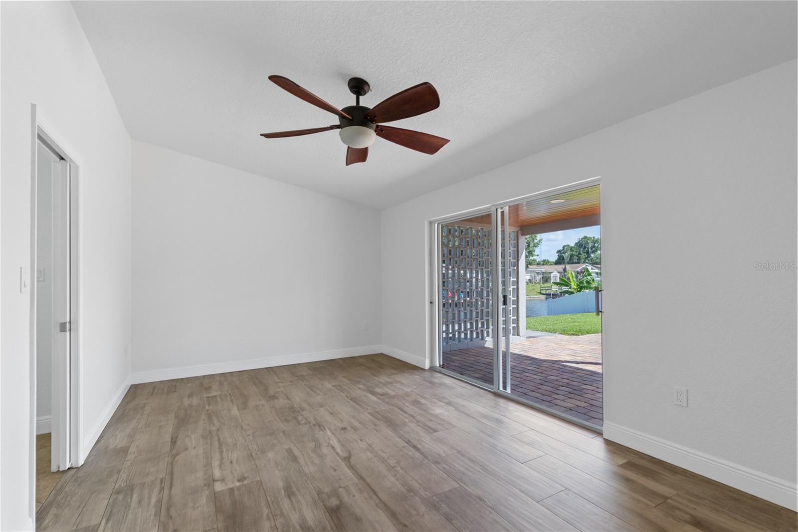 ISLE CATALINA - Residential