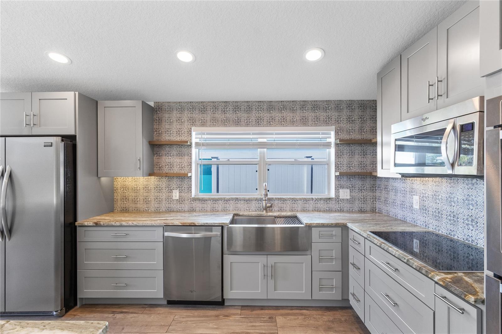 ISLE CATALINA - Residential