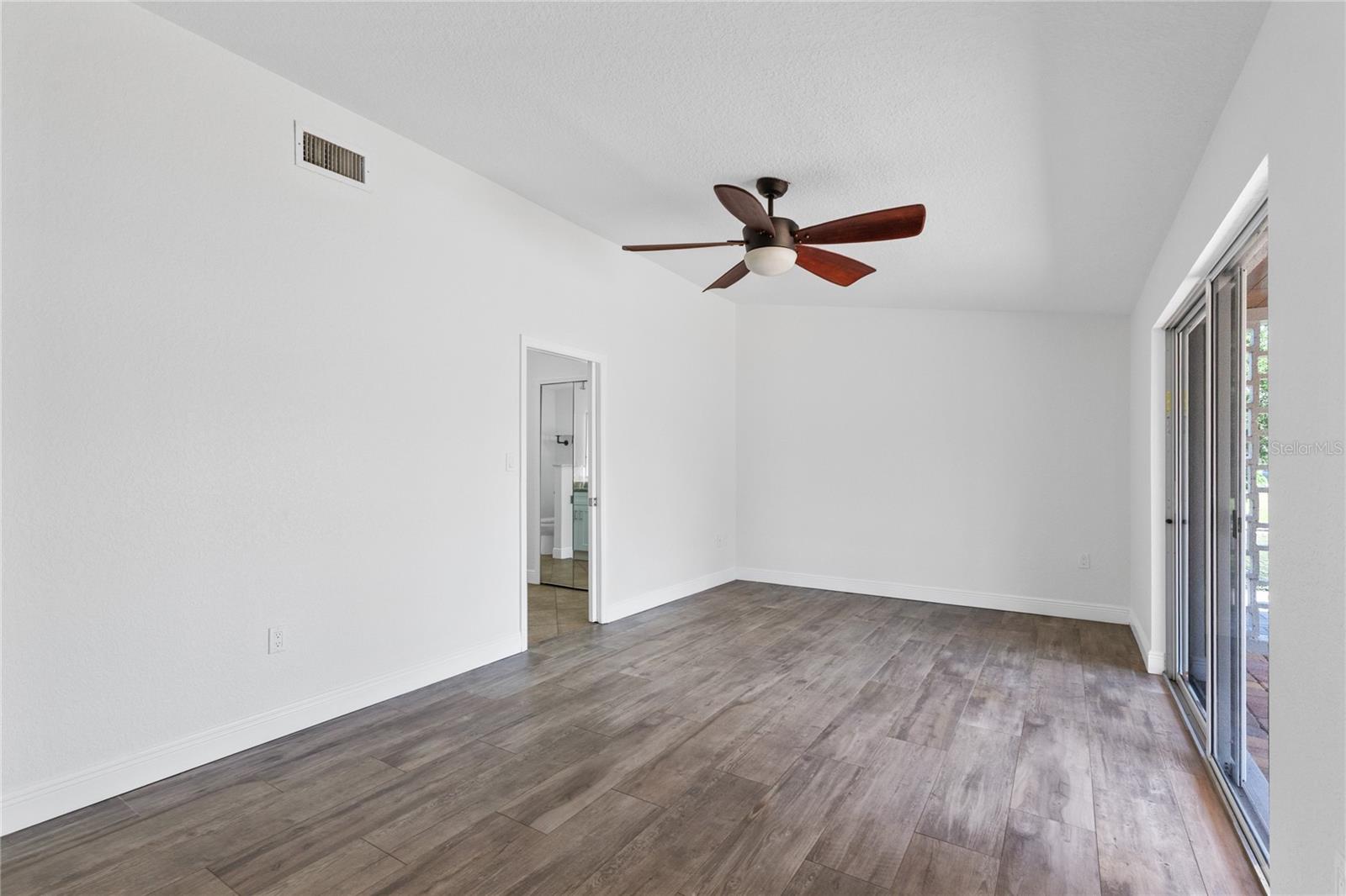 ISLE CATALINA - Residential