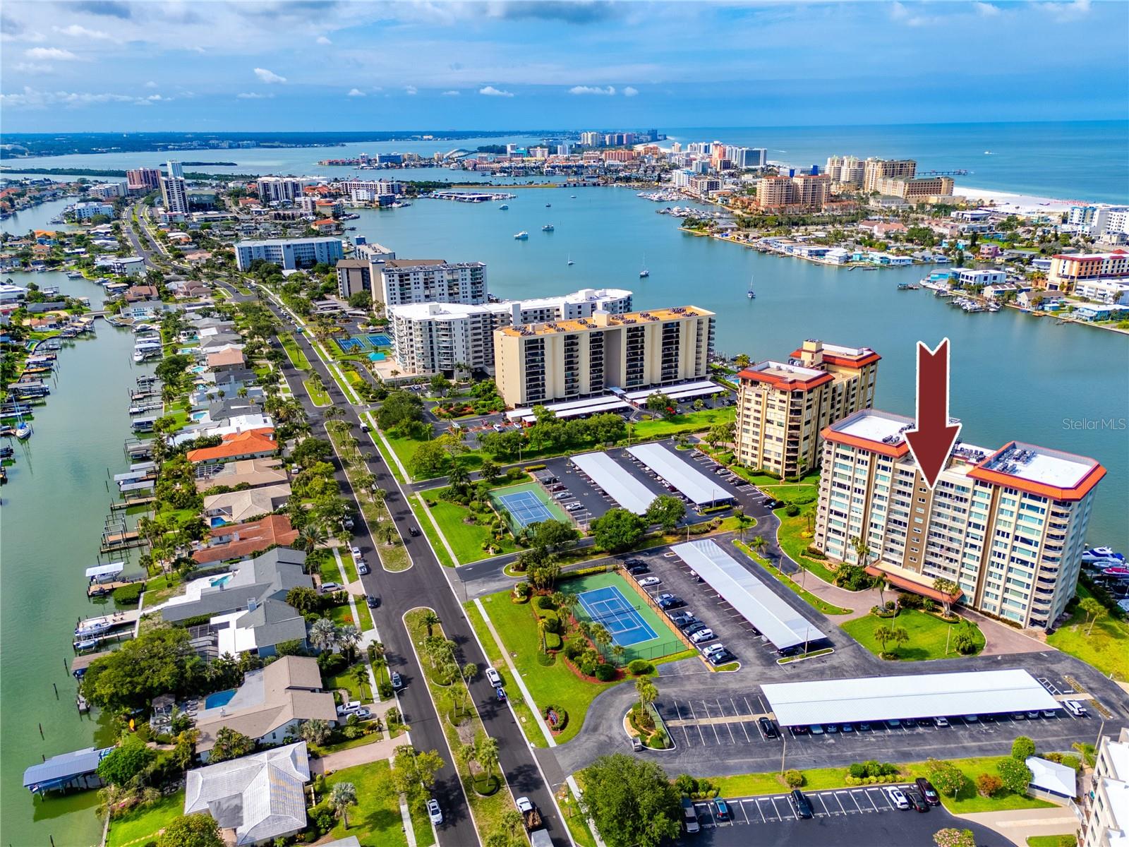 736 ISLAND WAY CONDO - Residential